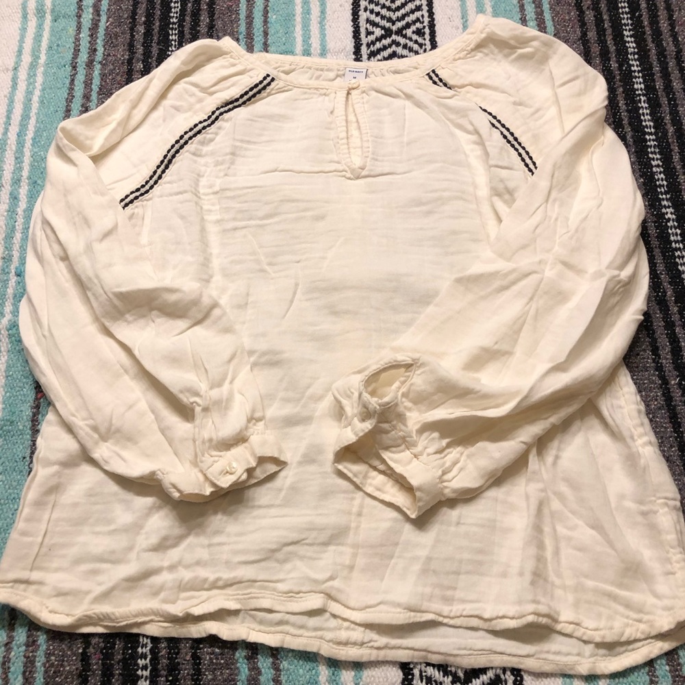 Cream top with black detail